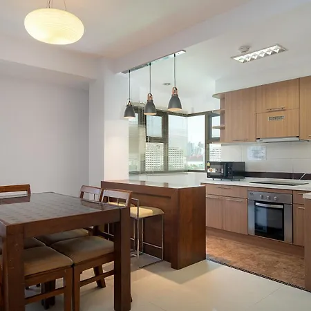 Lasalle Suites Hotel & Residence