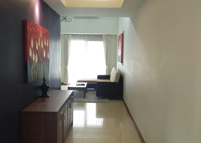 Hotel Lasalle & Bangkok