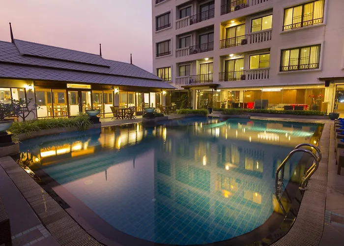 Lasalle & Hotel Bangkok