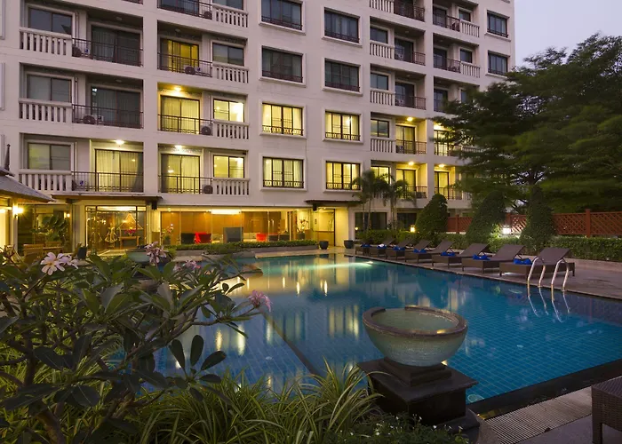 Hotel Lasalle & 3*