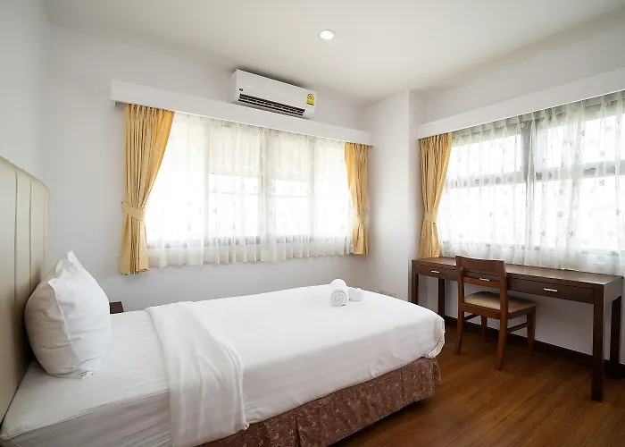 Hotel Lasalle & 3*