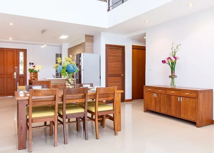 Lasalle & 3* Bangkok